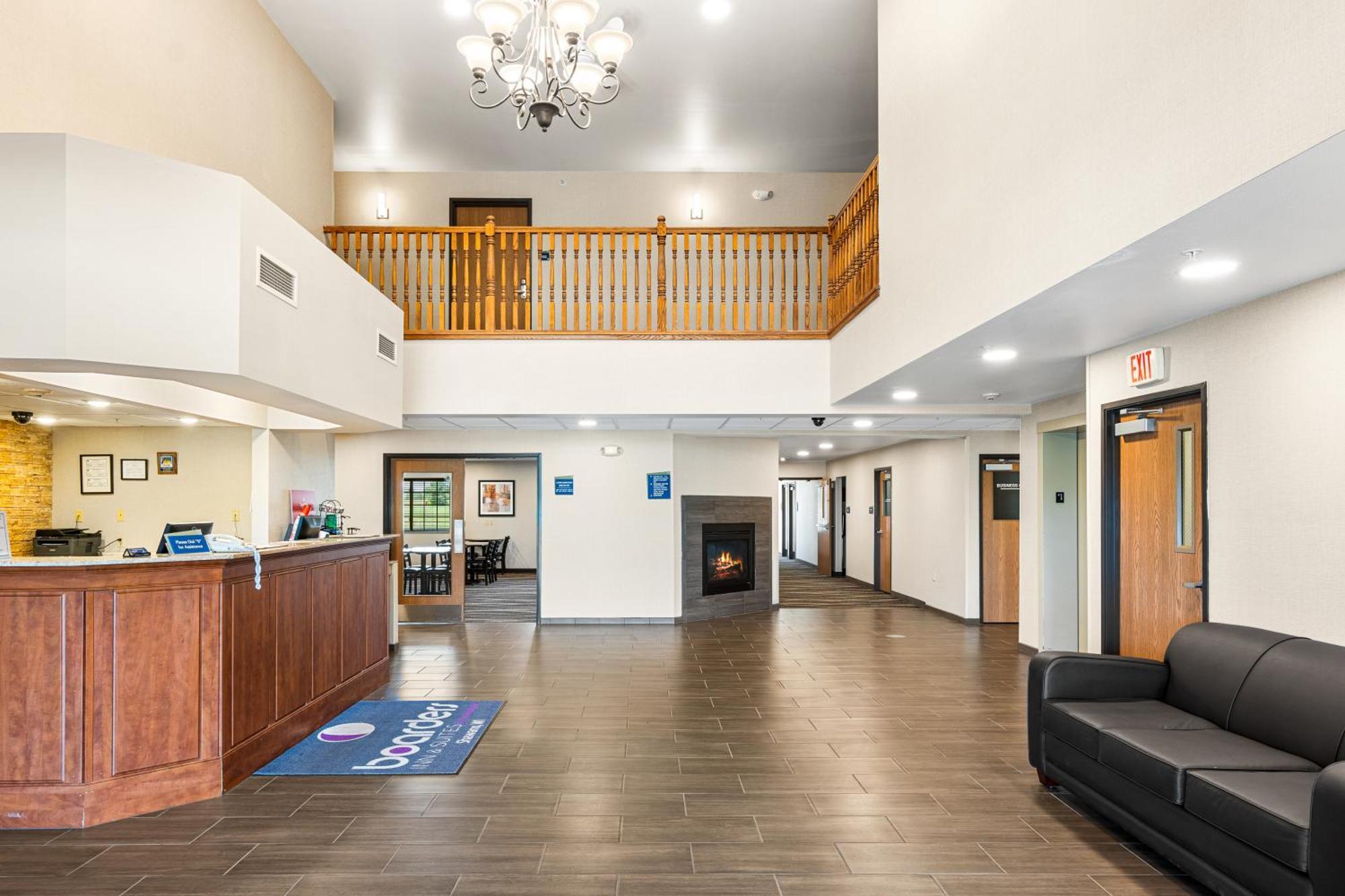 Boarders Inn & Suites By Cobblestone Hotels - Shawano 外观 照片