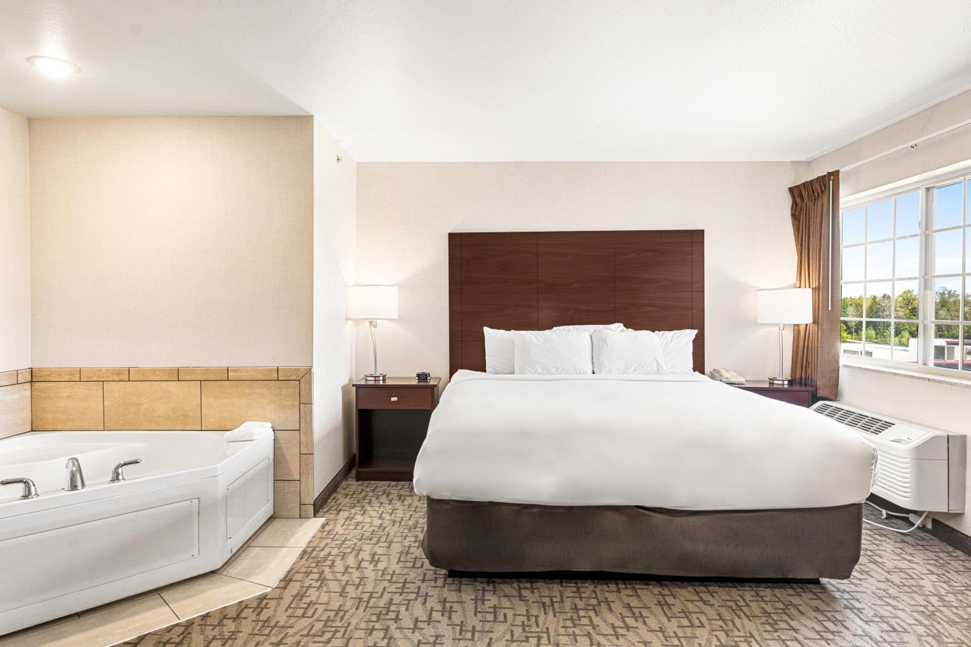 Boarders Inn & Suites By Cobblestone Hotels - Shawano 外观 照片